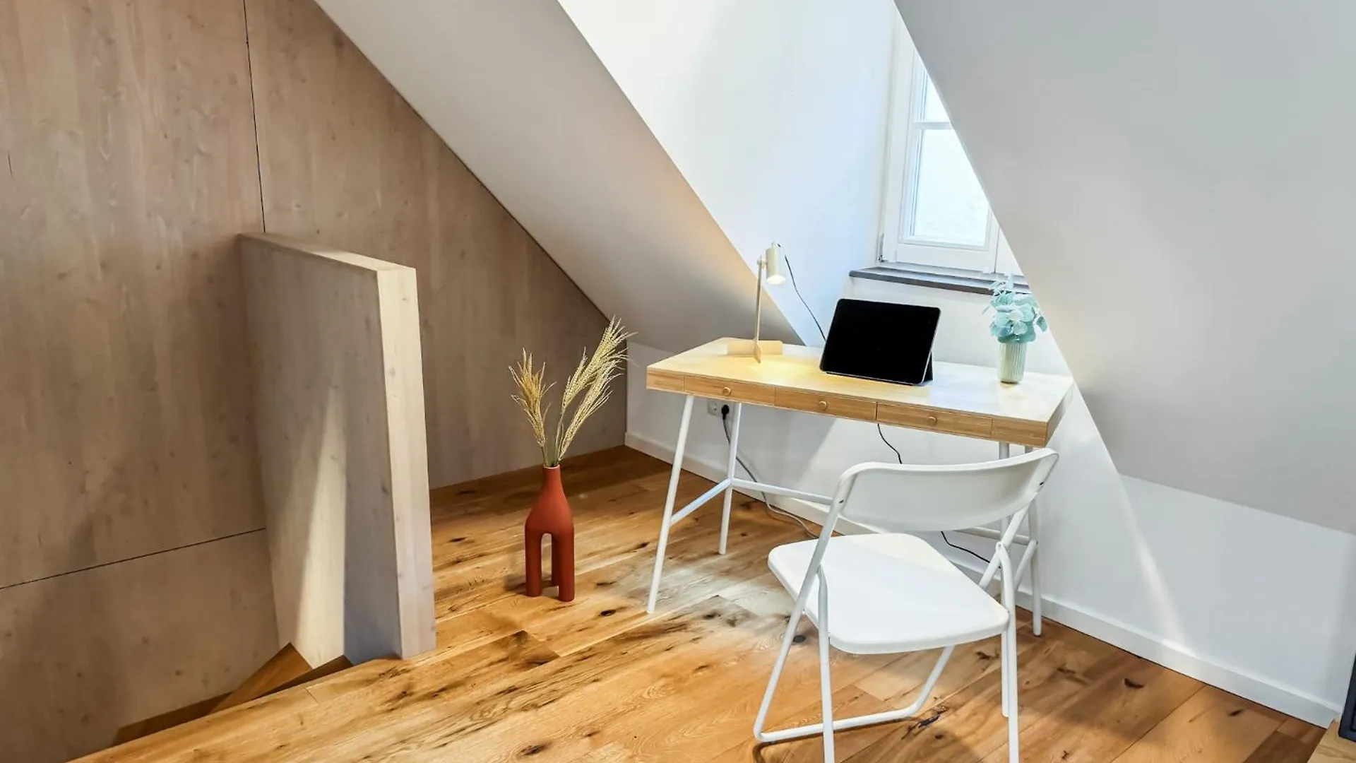 Ferienwohnung Downtown Hideaway Landshut 0*,  Deutschland